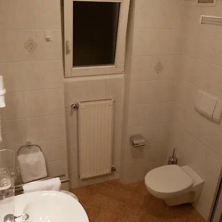 Отель Appartmenthotel Residence Elvis